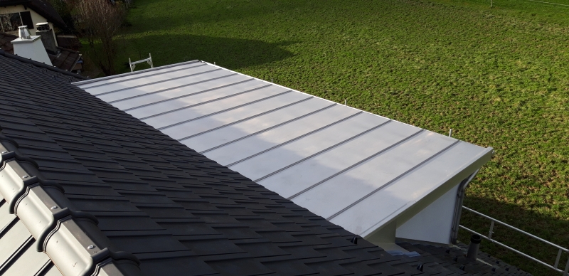 ferblanterie-inox-mat4-placage-sur-lucarne.jpg ferblanterie-inox-mat4-placage-sur-lucarne.jpg